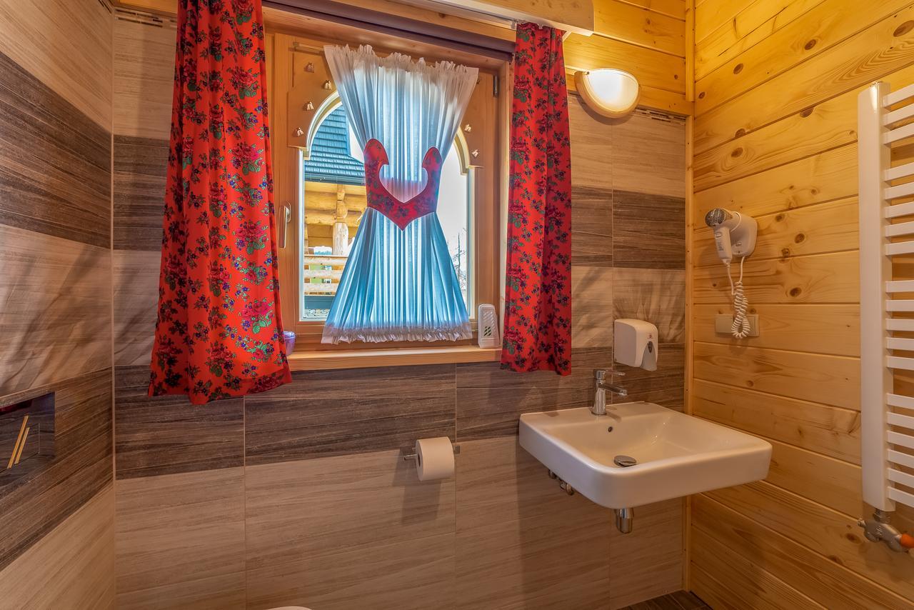 Domek W Bialce Z Jacuzzi W Ogrodzie Bialka Tatrzanska Ngoại thất bức ảnh